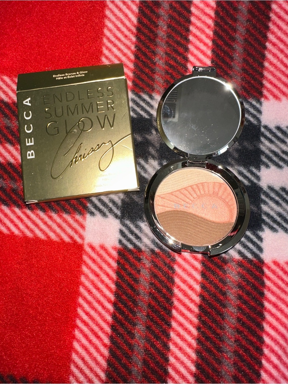 BECCA x Chrissy Teigen Endless Summer Glow Bronzer & Highlighter